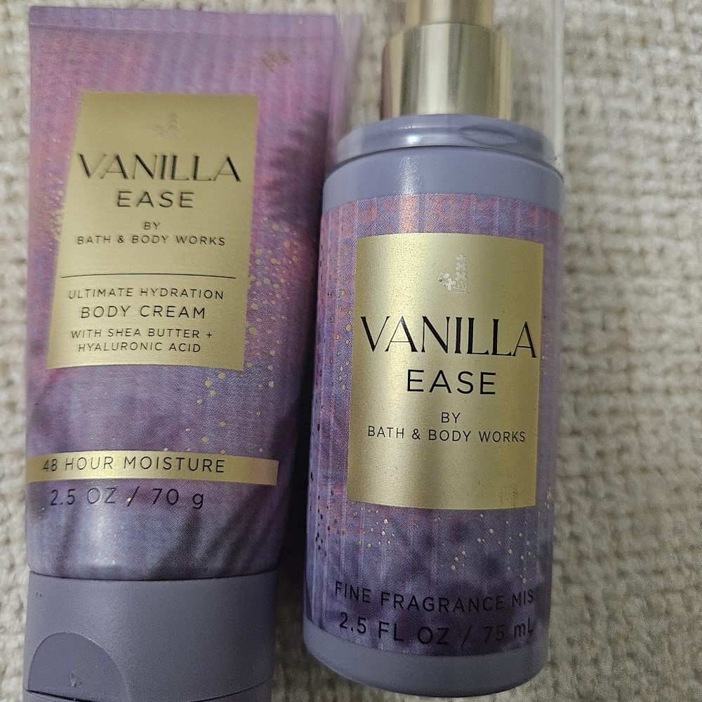 Bath & Body Works Vanilla Ease 2pc. TRAVEL  Set